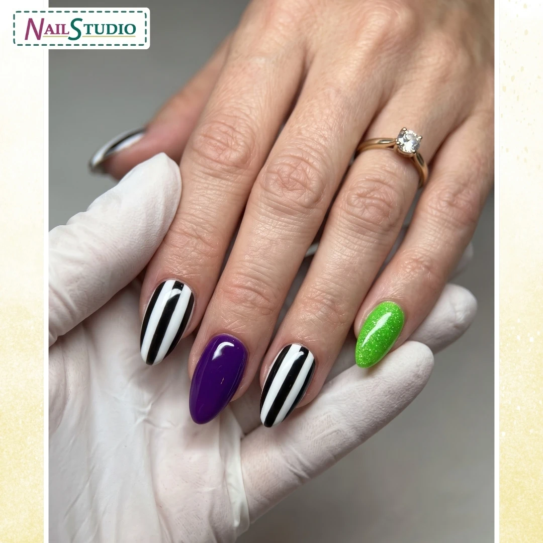 Halloween Nail Art Oct 9 2026